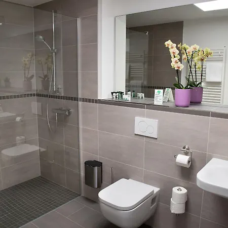 Sevendays And Boardinghouse קירכהיים